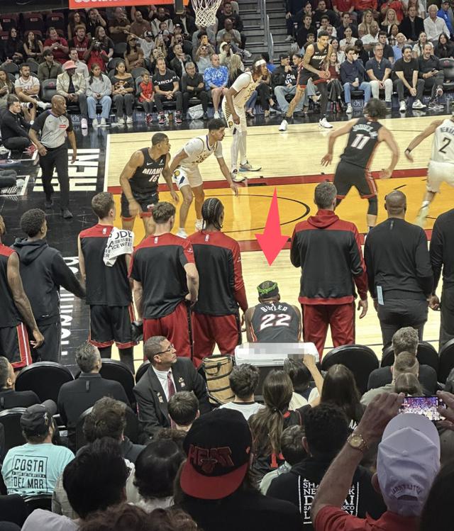 爱游戏体育-关于比赛局势复杂首场状态出色，切尔西观众沸腾！，德罗巴重返赛场全场沸腾不已的信息