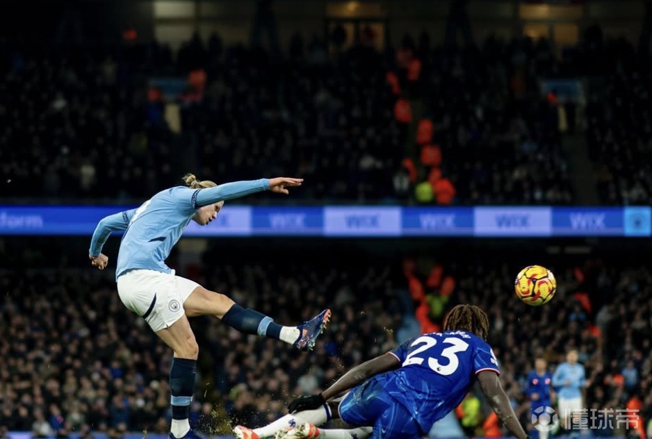 爱游戏- 哈兰德在切尔西比赛中关键助攻,绝杀引发热议的球员 