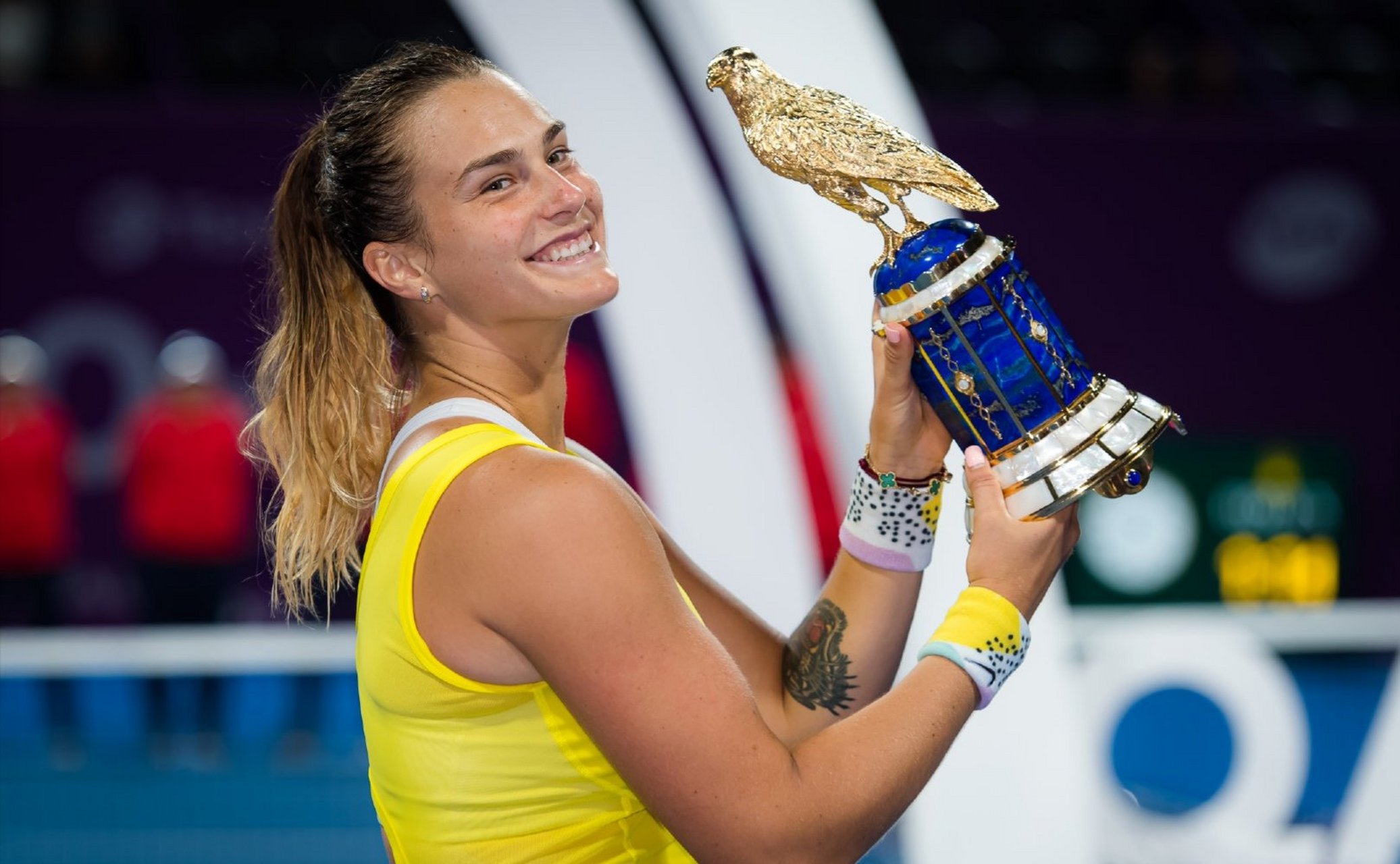 AYX- 科维托娃漂亮吗 